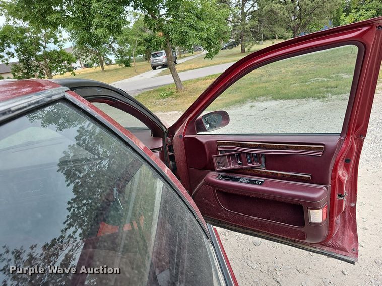 image for item MD9851 1995 Buick Roadmaster