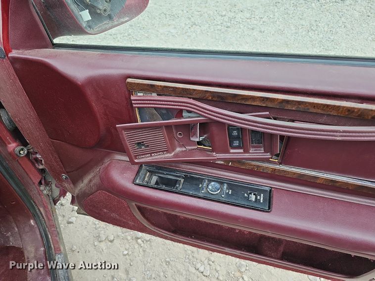 image for item MD9851 1995 Buick Roadmaster