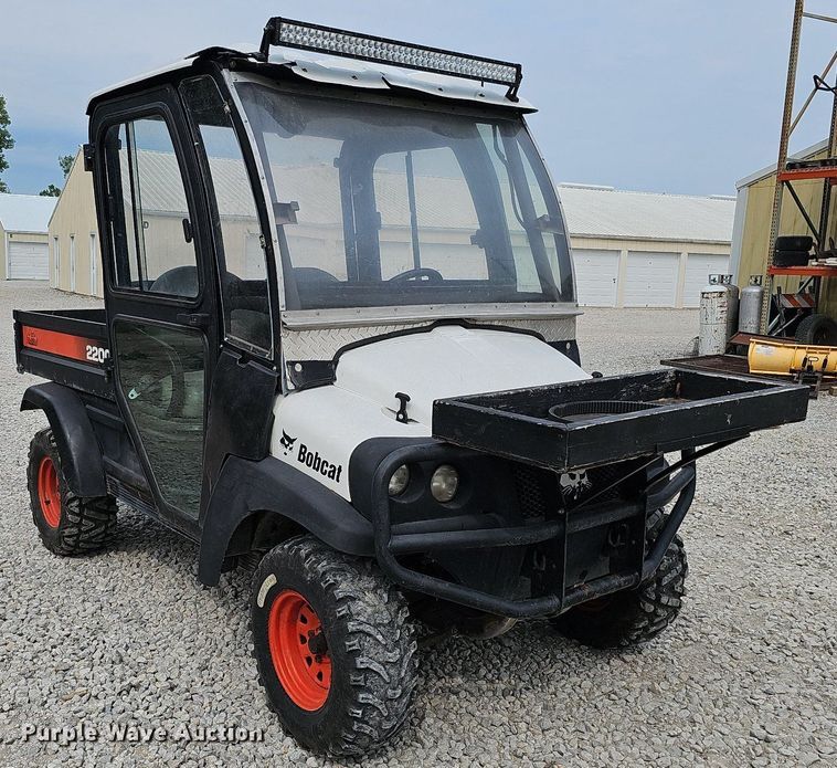 image for item MD9852 2007 Bobcat 2200  utility vehicle
