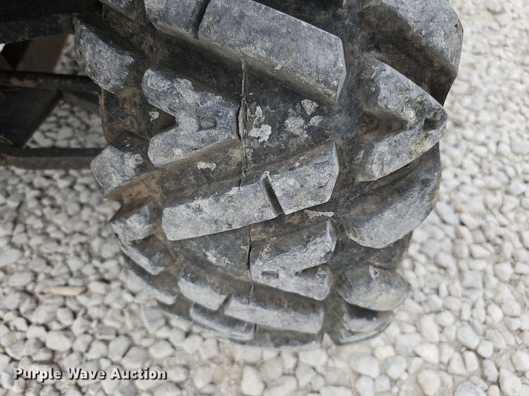 image for item MD9852 2007 Bobcat 2200  utility vehicle