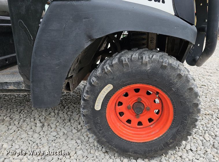 image for item MD9852 2007 Bobcat 2200  utility vehicle
