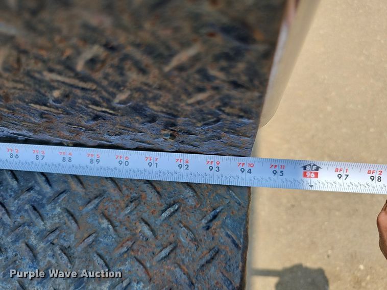 image for item MD9871 2006 Chevrolet Express G3500  box truck