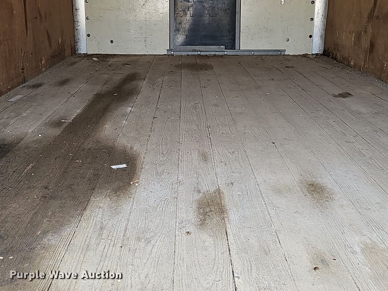 image for item MD9871 2006 Chevrolet Express G3500  box truck