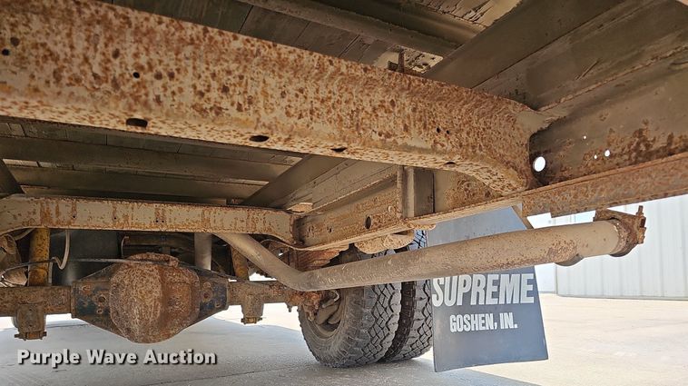 image for item MD9871 2006 Chevrolet Express G3500  box truck