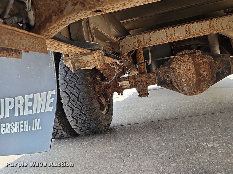 image for item MD9871 2006 Chevrolet Express G3500  box truck