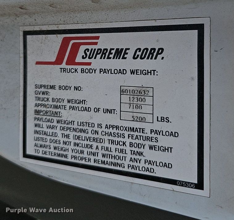 image for item MD9871 2006 Chevrolet Express G3500  box truck