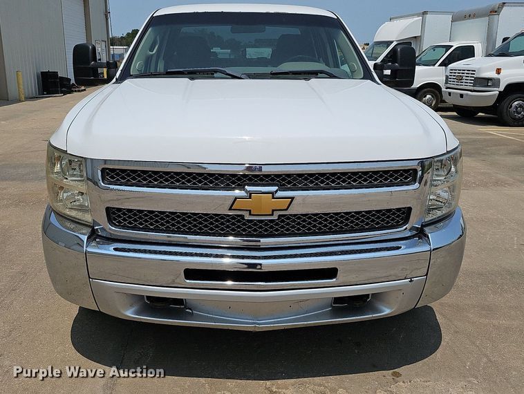 image for item MD9872 2012 Chevrolet Silverado 1500 LT  Ext. Cab pickup truck