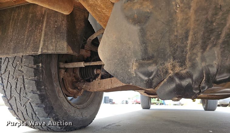 image for item MD9872 2012 Chevrolet Silverado 1500 LT  Ext. Cab pickup truck