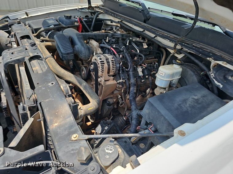 image for item MD9872 2012 Chevrolet Silverado 1500 LT  Ext. Cab pickup truck