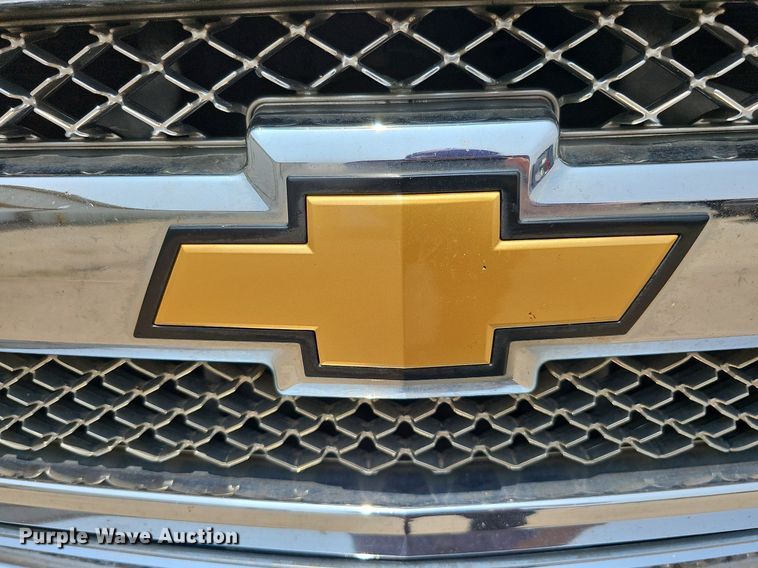 image for item MD9872 2012 Chevrolet Silverado 1500 LT  Ext. Cab pickup truck