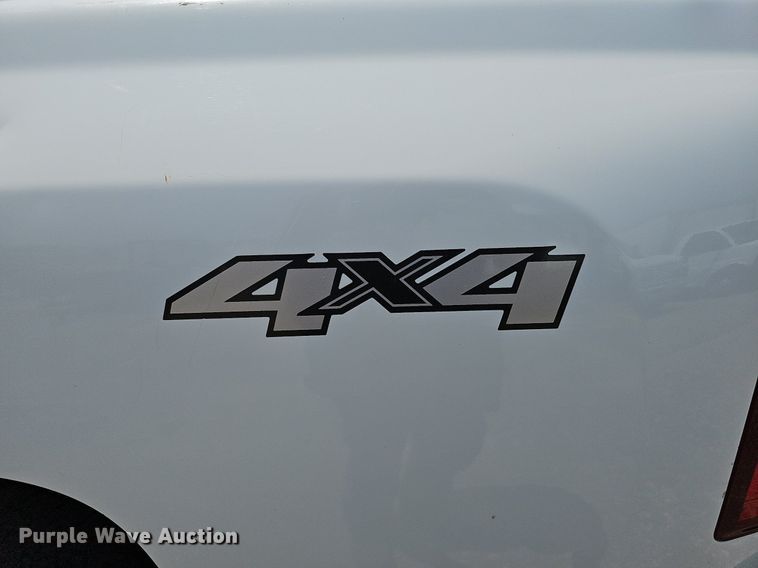 image for item MD9872 2012 Chevrolet Silverado 1500 LT  Ext. Cab pickup truck