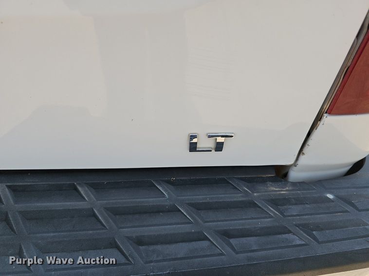 image for item MD9872 2012 Chevrolet Silverado 1500 LT  Ext. Cab pickup truck