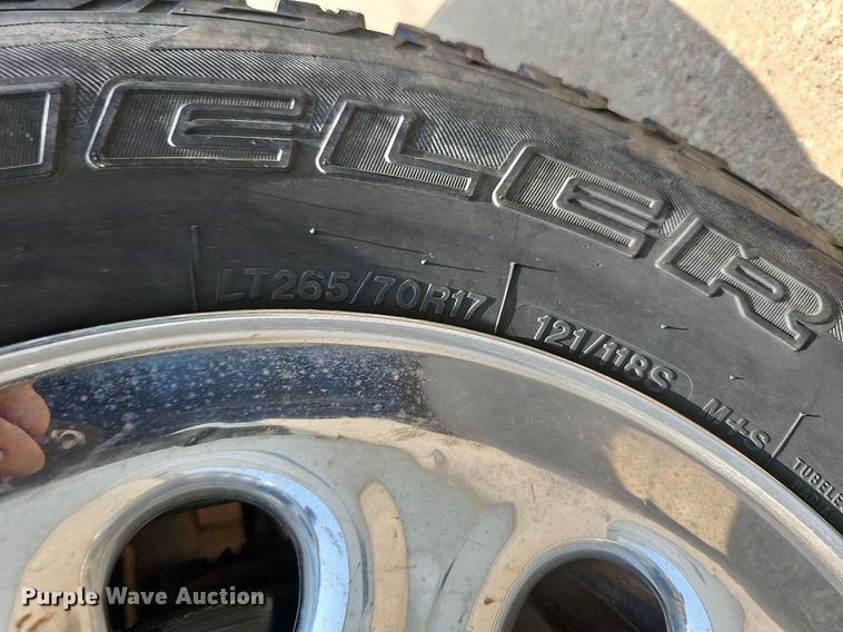 image for item MD9872 2012 Chevrolet Silverado 1500 LT  Ext. Cab pickup truck