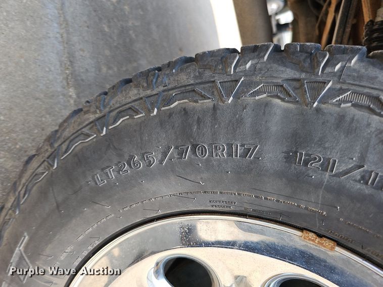 image for item MD9872 2012 Chevrolet Silverado 1500 LT  Ext. Cab pickup truck