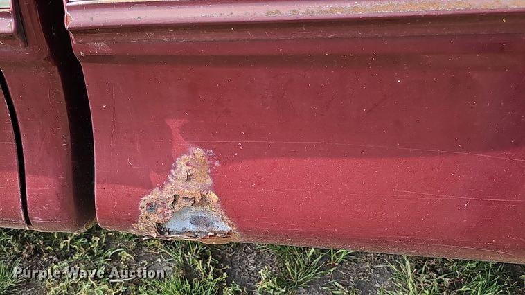 image for item MD9873 1997  Ford F150 XLT  pickup truck