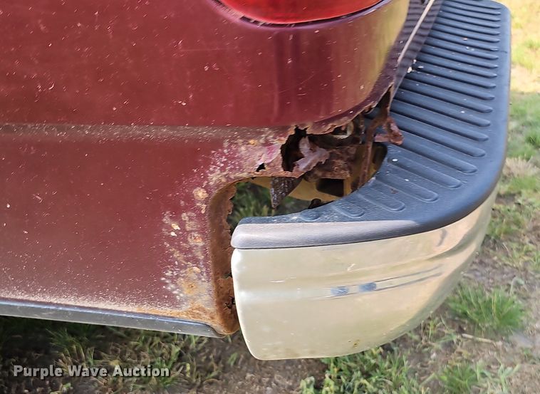 image for item MD9873 1997  Ford F150 XLT  pickup truck