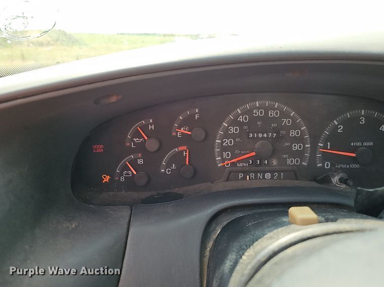 image for item MD9873 1997  Ford F150 XLT  pickup truck