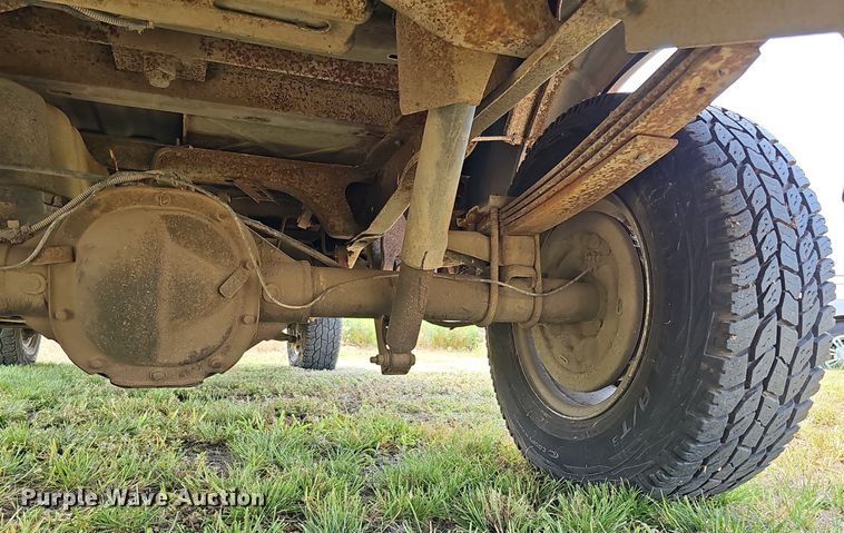 image for item MD9873 1997  Ford F150 XLT  pickup truck