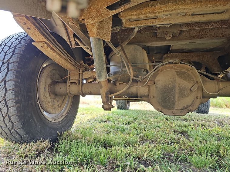 image for item MD9873 1997  Ford F150 XLT  pickup truck