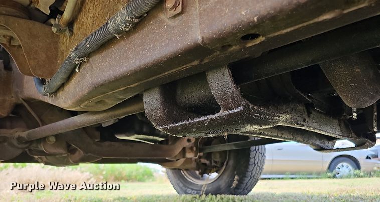 image for item MD9873 1997  Ford F150 XLT  pickup truck