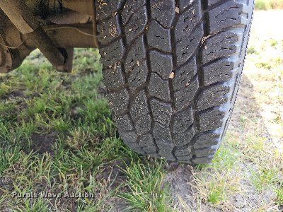 image for item MD9873 1997  Ford F150 XLT  pickup truck