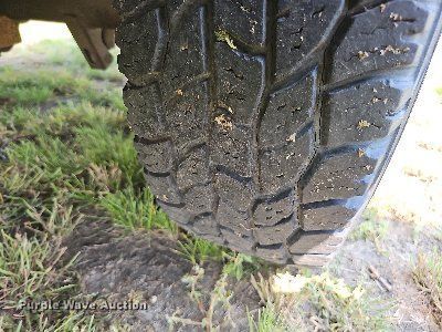 image for item MD9873 1997  Ford F150 XLT  pickup truck