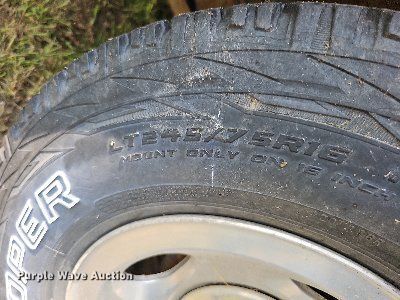 image for item MD9873 1997  Ford F150 XLT  pickup truck