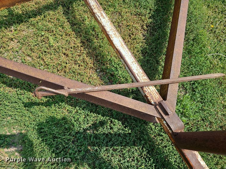 image for item MD9874 Hay dolly