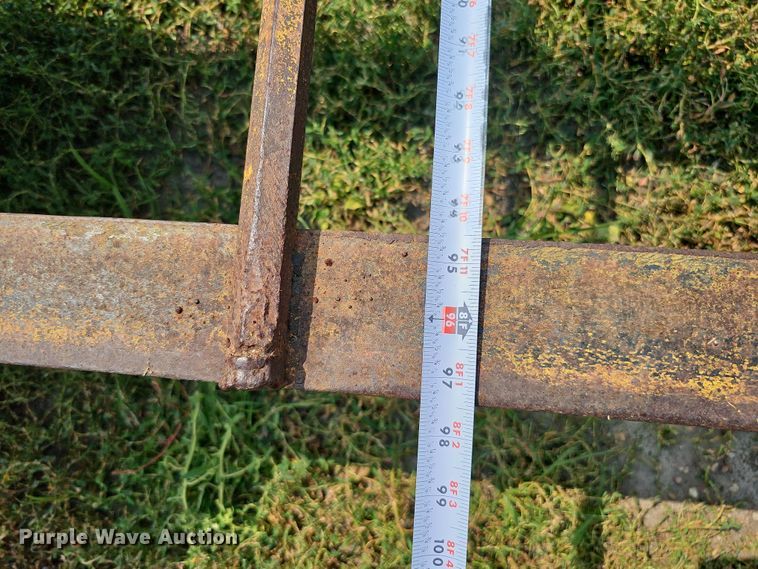 image for item MD9874 Hay dolly