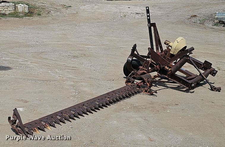 image for item MD9889 New Holland  sickle mower