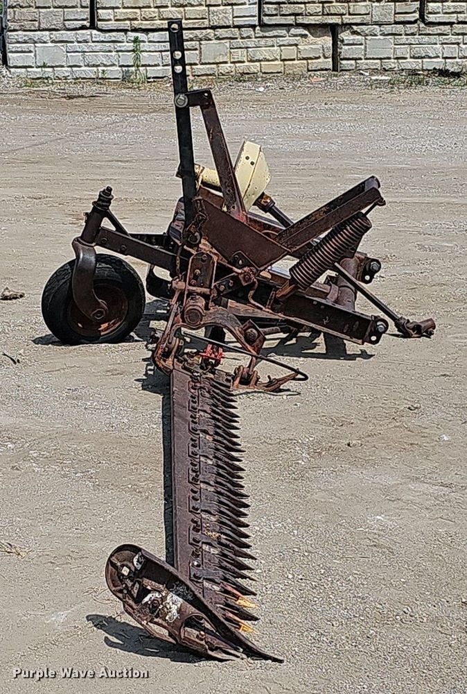 image for item MD9889 New Holland  sickle mower