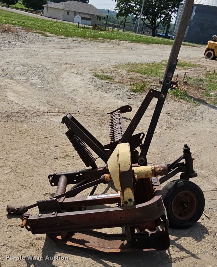 image for item MD9889 New Holland  sickle mower