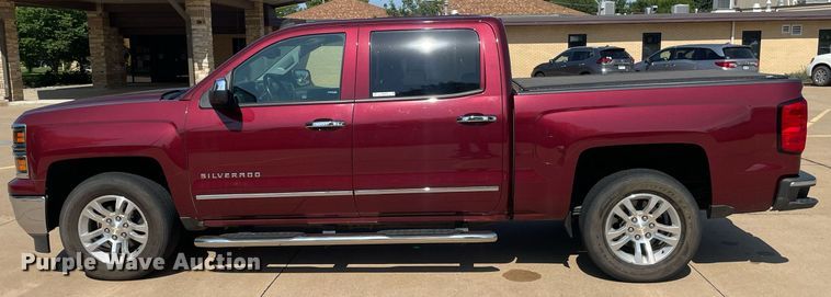 image for item ME9933 2014 Chevrolet Silverado 1500  Crew Cab pickup truck