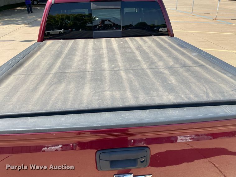 image for item ME9933 2014 Chevrolet Silverado 1500  Crew Cab pickup truck