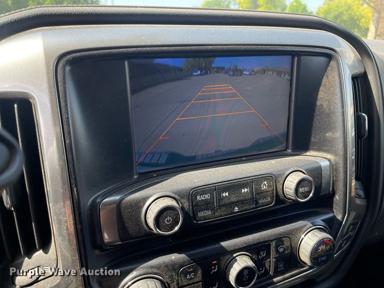 image for item ME9933 2014 Chevrolet Silverado 1500  Crew Cab pickup truck