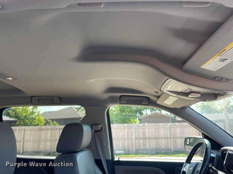 image for item ME9933 2014 Chevrolet Silverado 1500  Crew Cab pickup truck