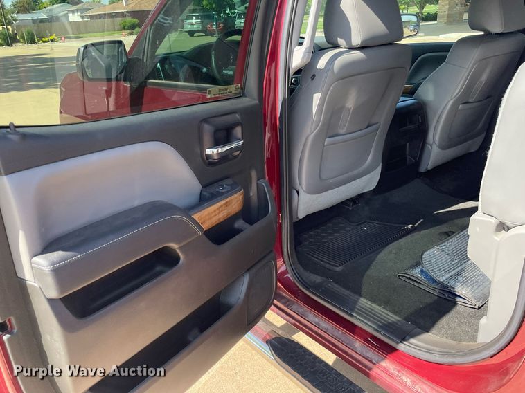 image for item ME9933 2014 Chevrolet Silverado 1500  Crew Cab pickup truck