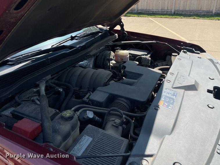 image for item ME9933 2014 Chevrolet Silverado 1500  Crew Cab pickup truck