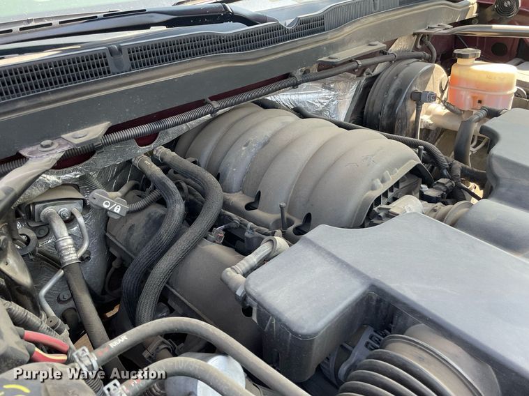 image for item ME9933 2014 Chevrolet Silverado 1500  Crew Cab pickup truck