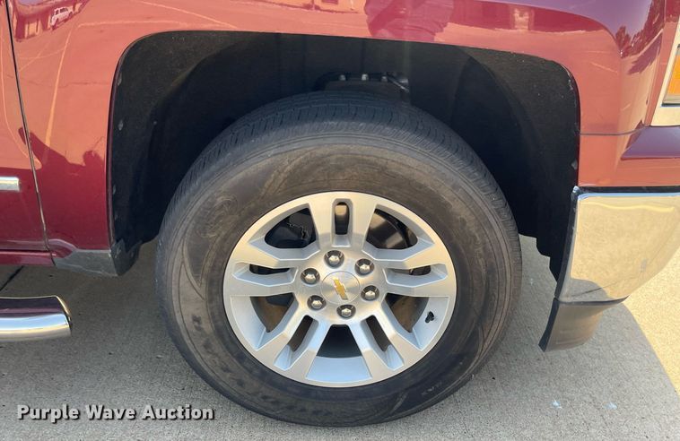 image for item ME9933 2014 Chevrolet Silverado 1500  Crew Cab pickup truck