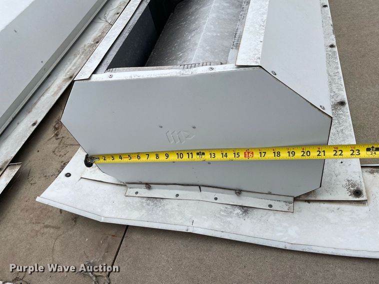 image for item ME9943 (5) louvered vents