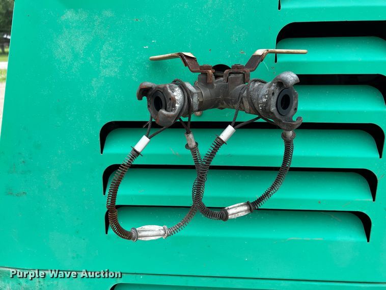 image for item MF9909 Sullivan D185  air compressor