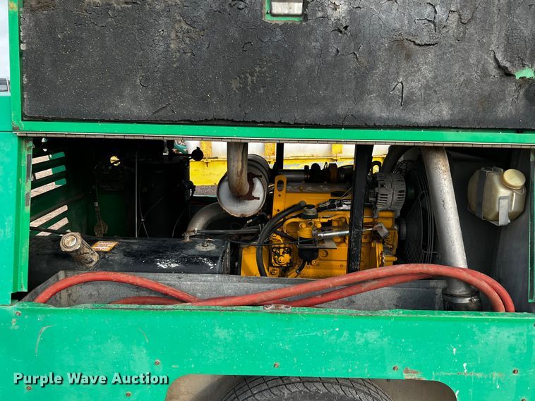 image for item MF9909 Sullivan D185  air compressor