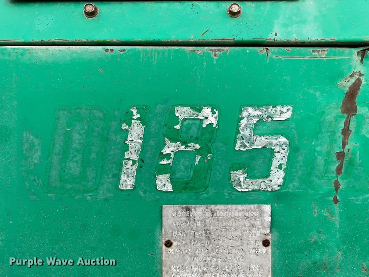 image for item MF9909 Sullivan D185  air compressor