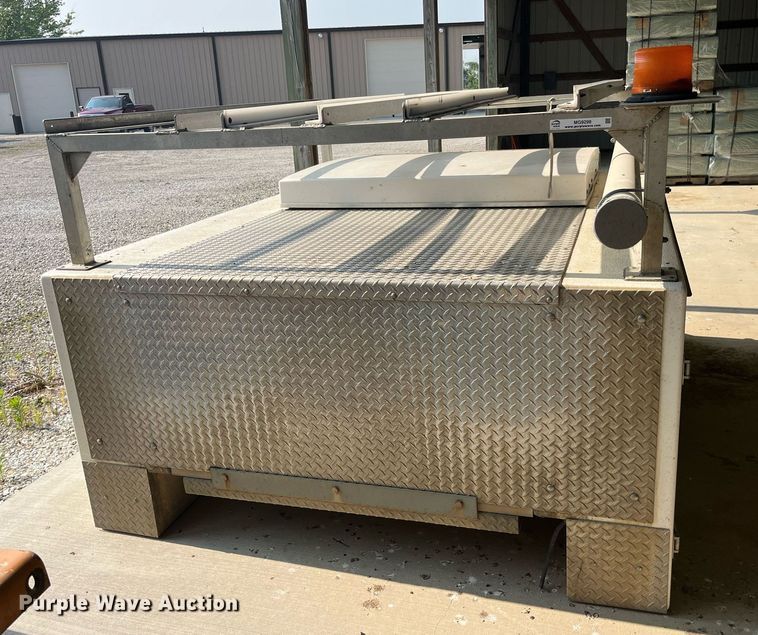 image for item MG9298 Astoria  utility bed