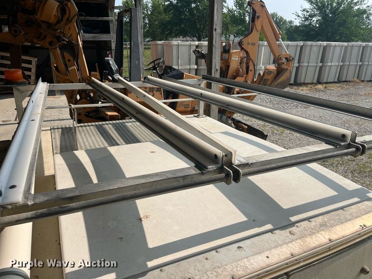 image for item MG9298 Astoria  utility bed