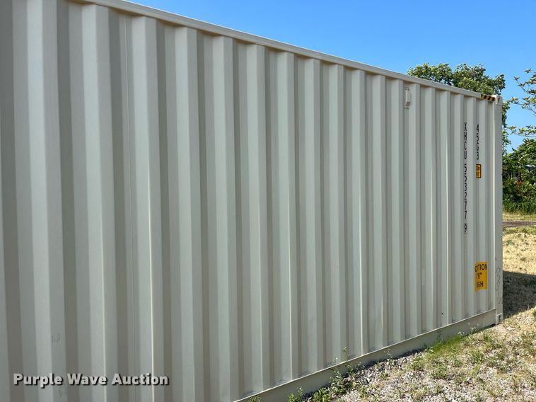 image for item MG9312 2023 Jiashan Xinhuachang International Containers Co CX22-41HCSO02  shipping container