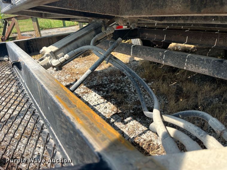 image for item MG9324 2016 PJ Trailer  tilt deck utility trailer