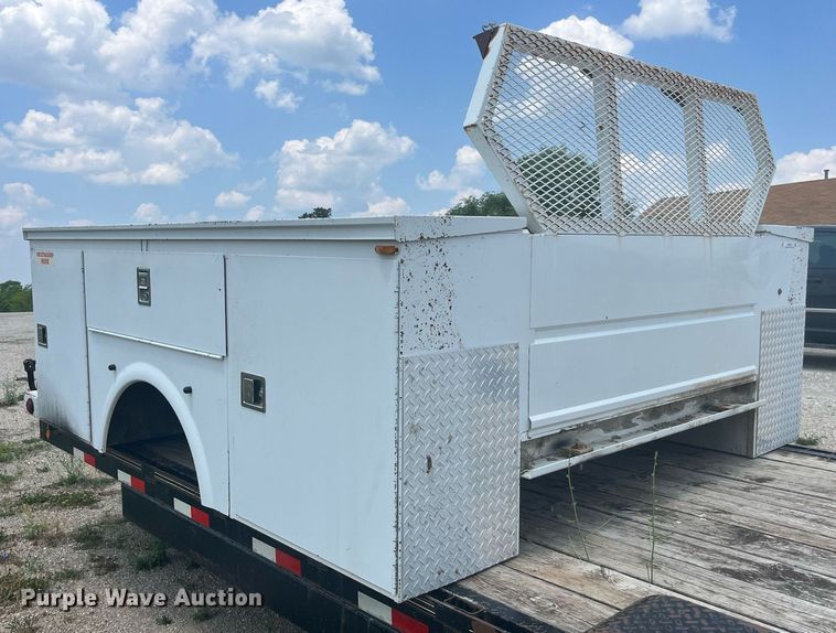 image for item MG9325 Omaha 108D54VT W/LTS  utility/service bed