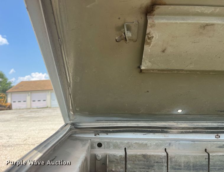 image for item MG9325 Omaha 108D54VT W/LTS  utility/service bed